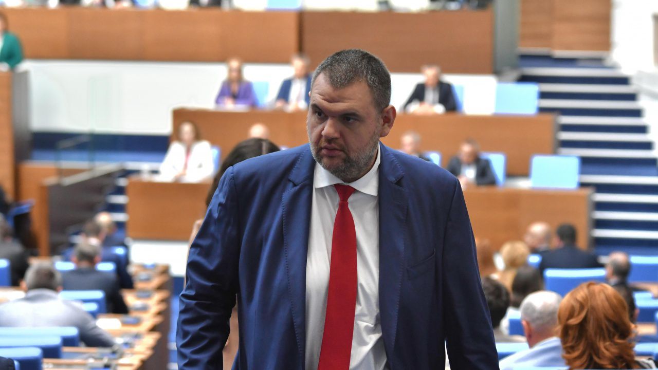 Пеевски: Призовавам правителството и посолството ни в Израел да върнат в родината всички желаещи българи