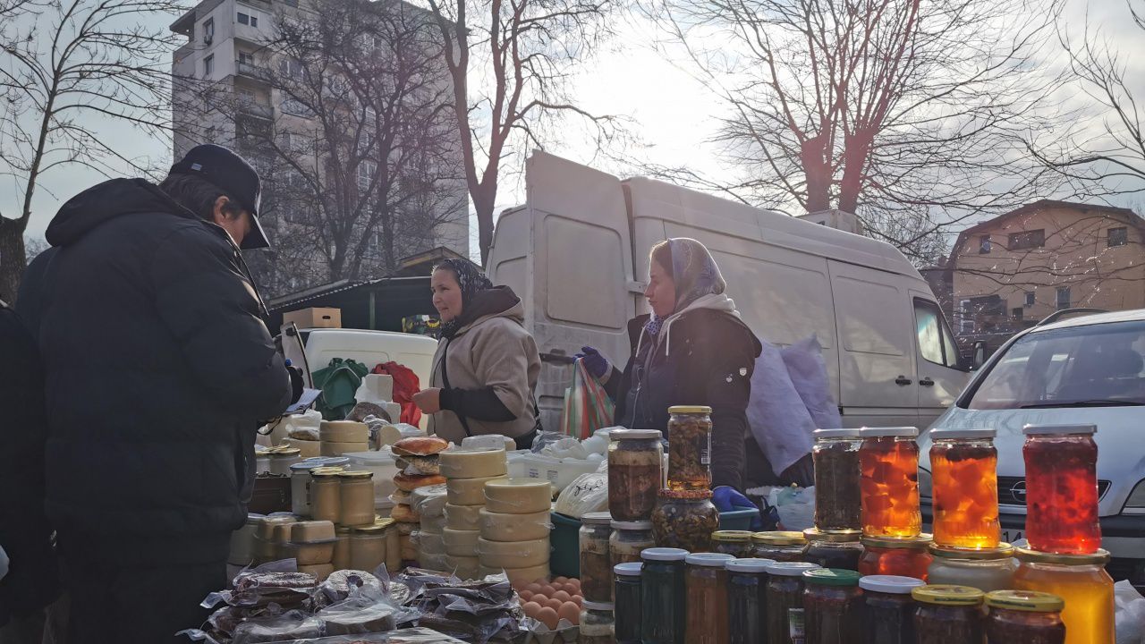 БАБХ облекчава мерките за продажба на храни и живи животни по пазарите
