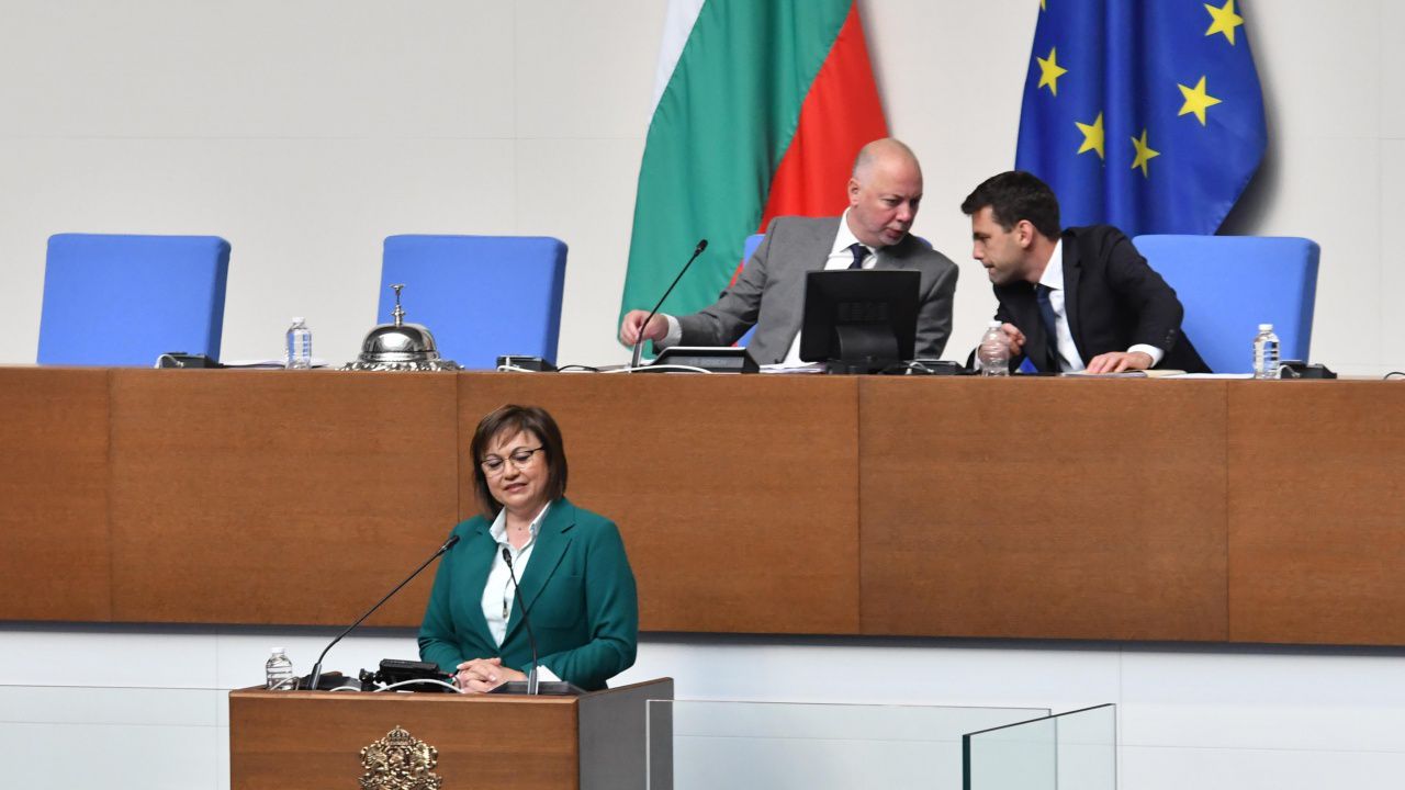 БСП иска Денков и Асен Василев в парламента да отговарят за наводненията