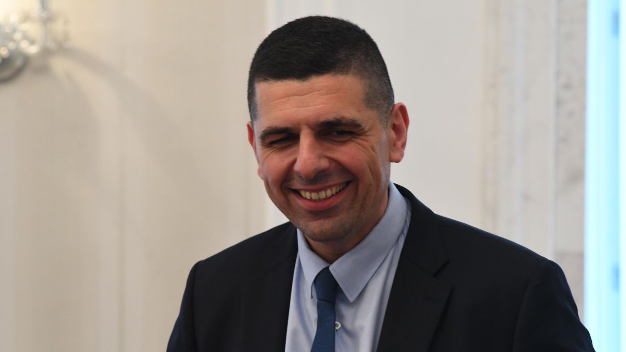 Ивайло Мирчев: Ако “опраскат” конституцията, напускаме управлението