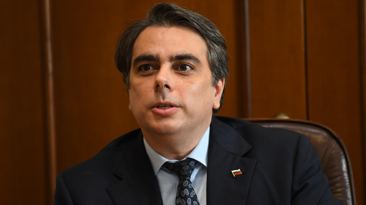 Асен Василев: Пари има, въпросът е да се изхарчат правилно