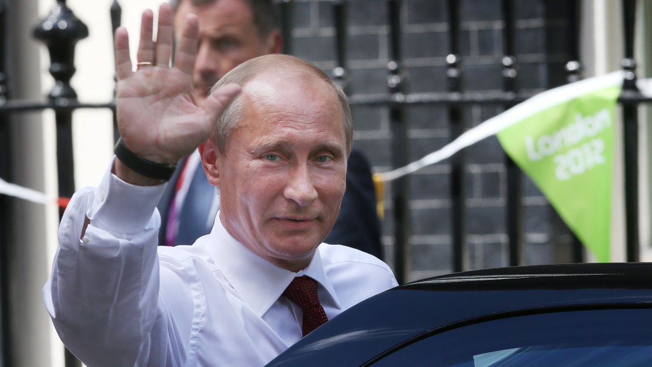 Путин честити победата на Пезешкиан в изборите за президент на Иран