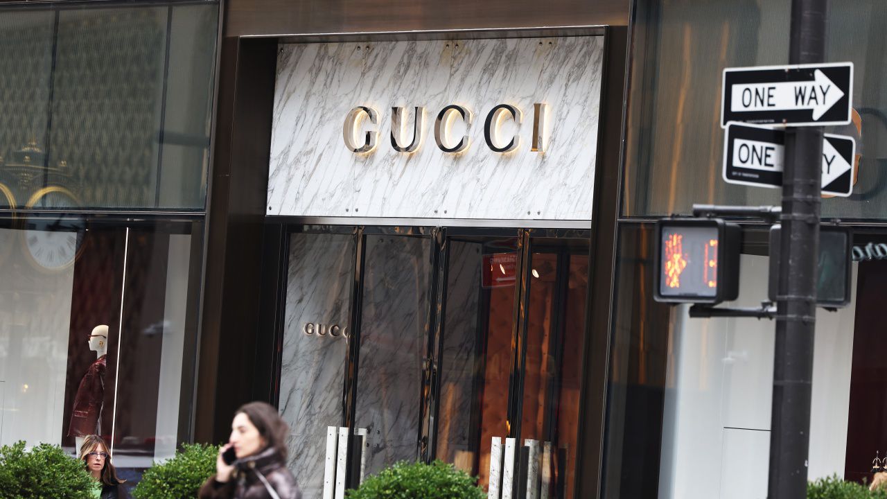 Собственикът на Gucci загуби 6,8 милиарда долара за ден
