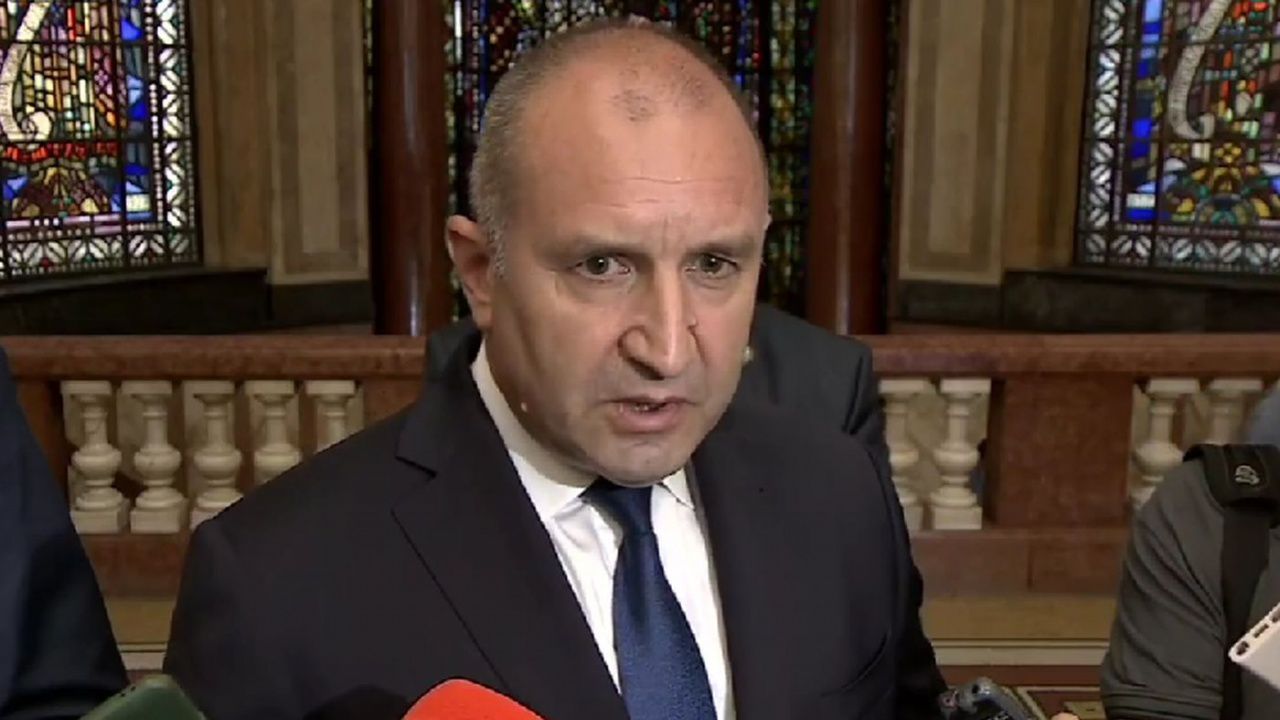 Радев: Ще разберем дали предложението за "Росенец" е в резултат на корпоративни апетити или кризисен пиар