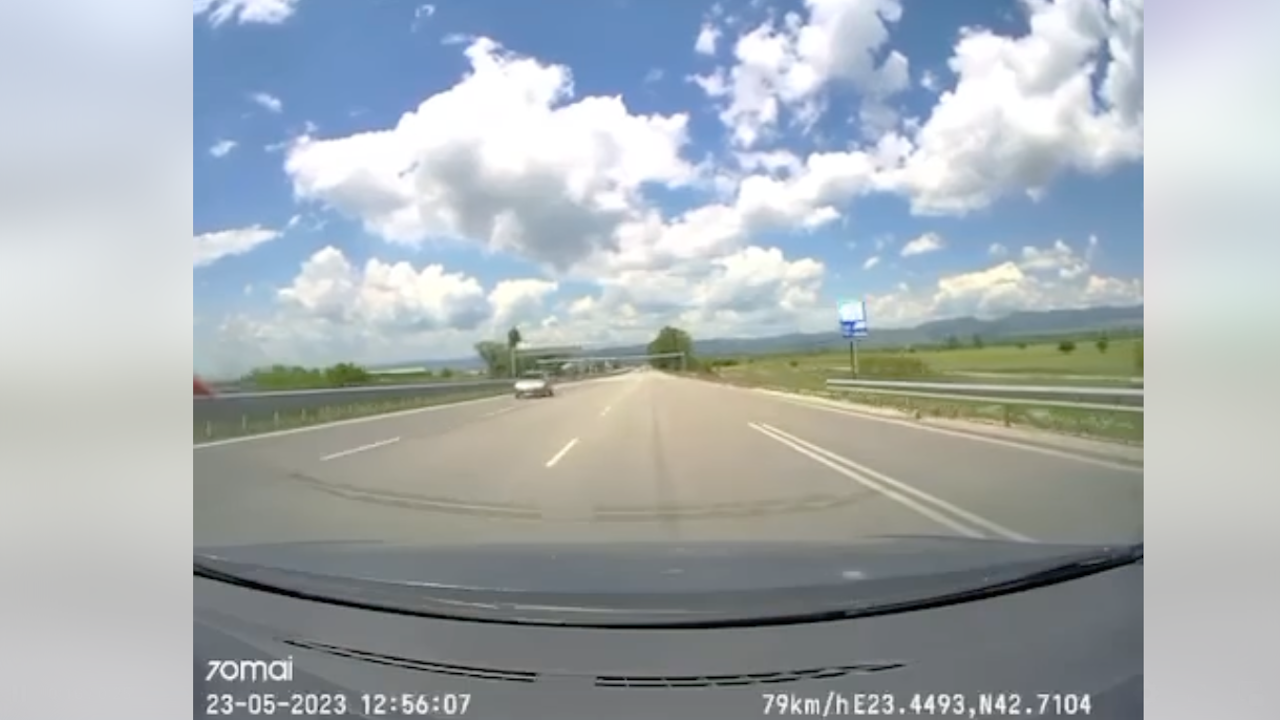 Заснеха 70-годишен да кара в насрещното по Околовръстното на София