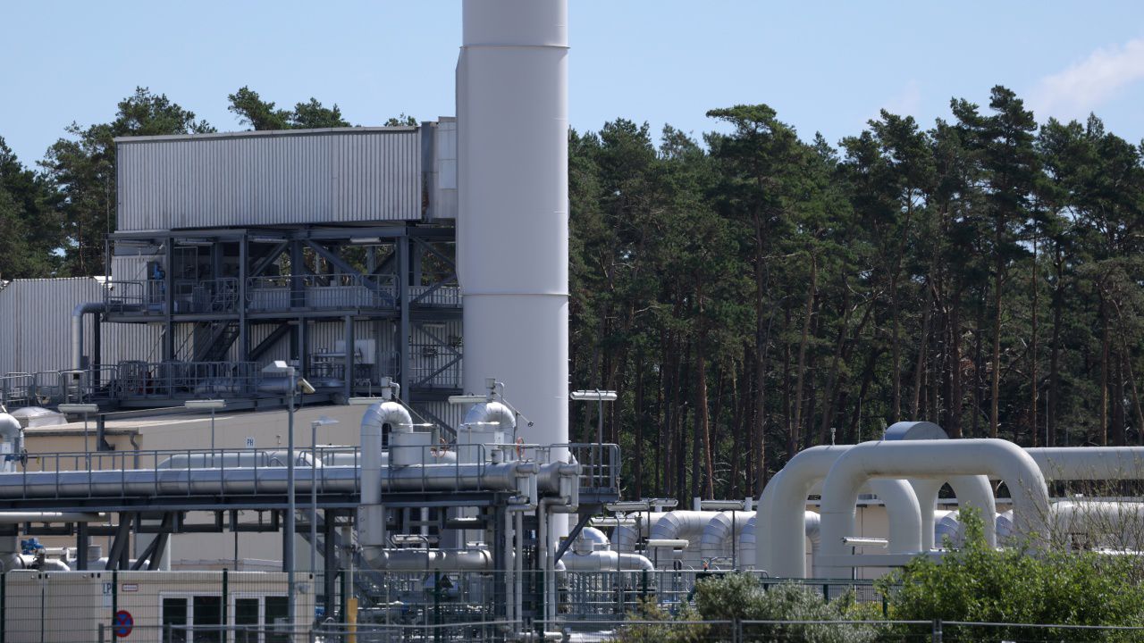 Природният газ в Европа е поевтинял с 48 евро за мегаватчас за година