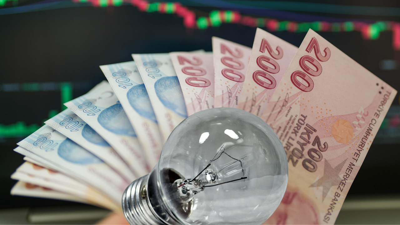 Токът в Турция скача с 38% от юли