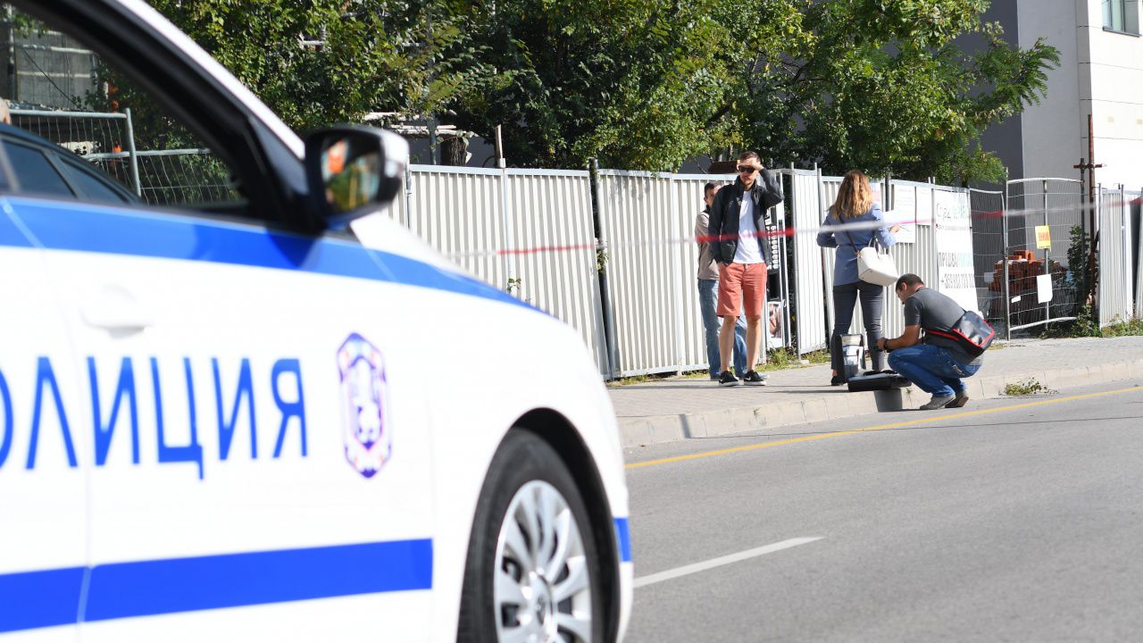 Почина простреляният тази сутрин обирджия