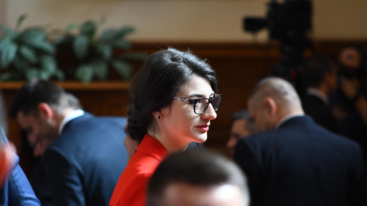Лена Бориславова разкри обмисля ли самата тя да е кандидат за кмет