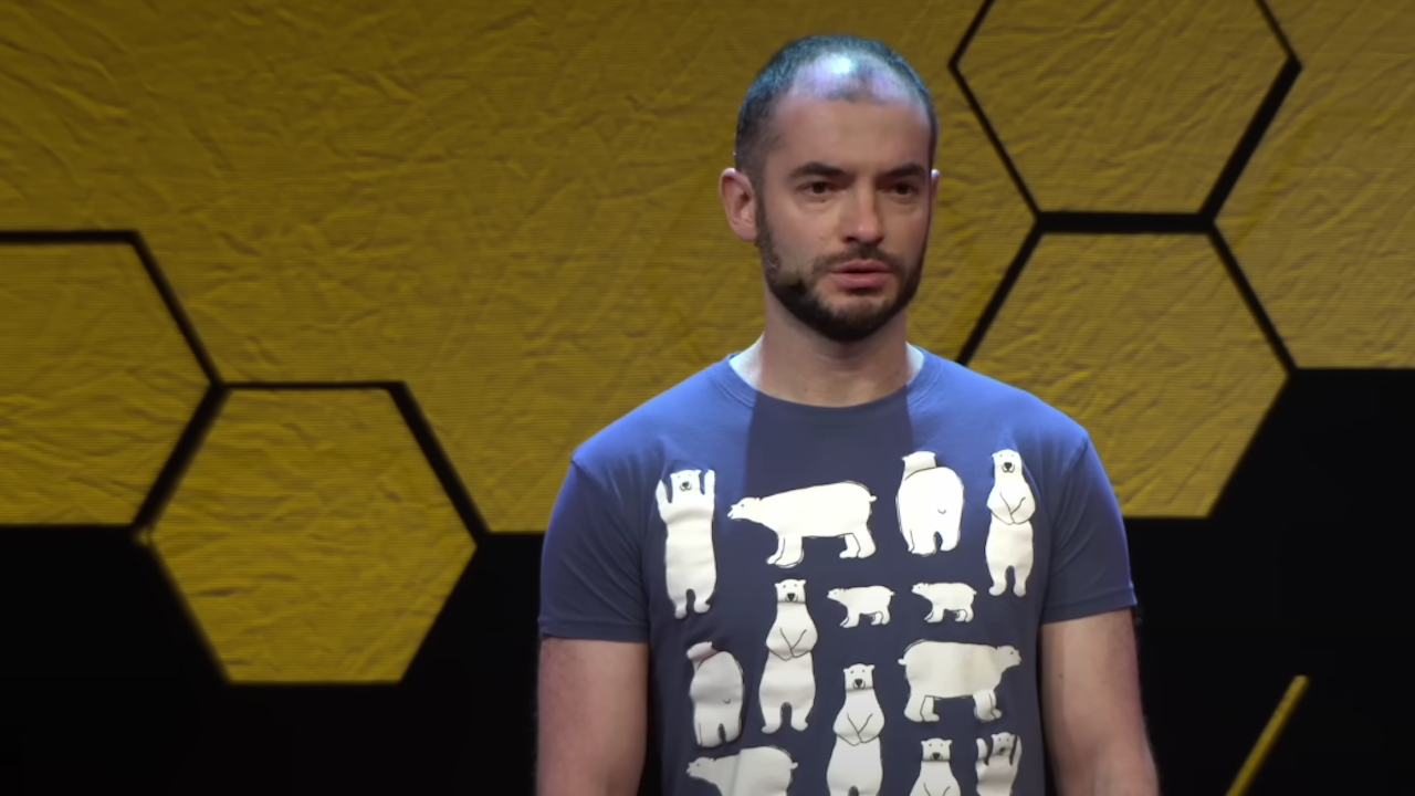 Съосновател на OpenAI: Дигиталните мозъци, качени на комютър, ще се усъвършенстват дотолкова, че ще надминат човека