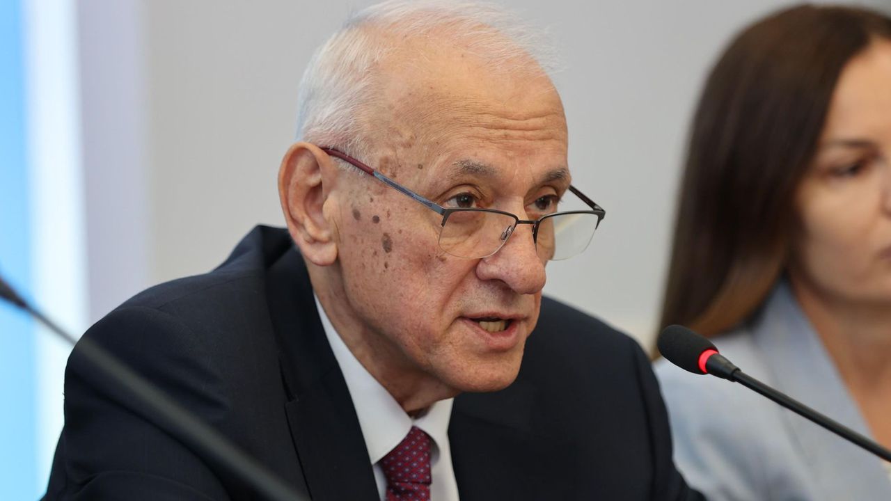Министър Кирилов: Бъдещата детска болница няма да бъде просто сграда, а дом на професионализма и съвременното здравеопазване