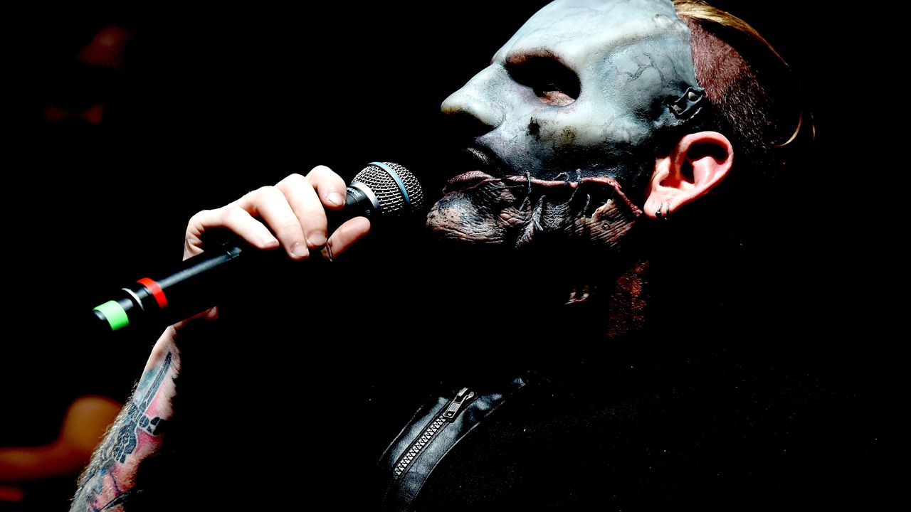 Slipknot с луксозно ново издание на дебютния си албум, споделиха и неиздавано демо