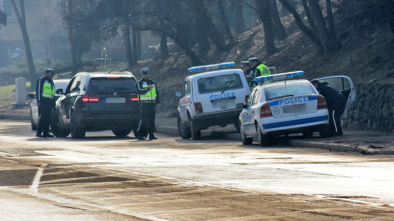 За ден полицията е установила 18 пияни и четирима дрогирани шофьори