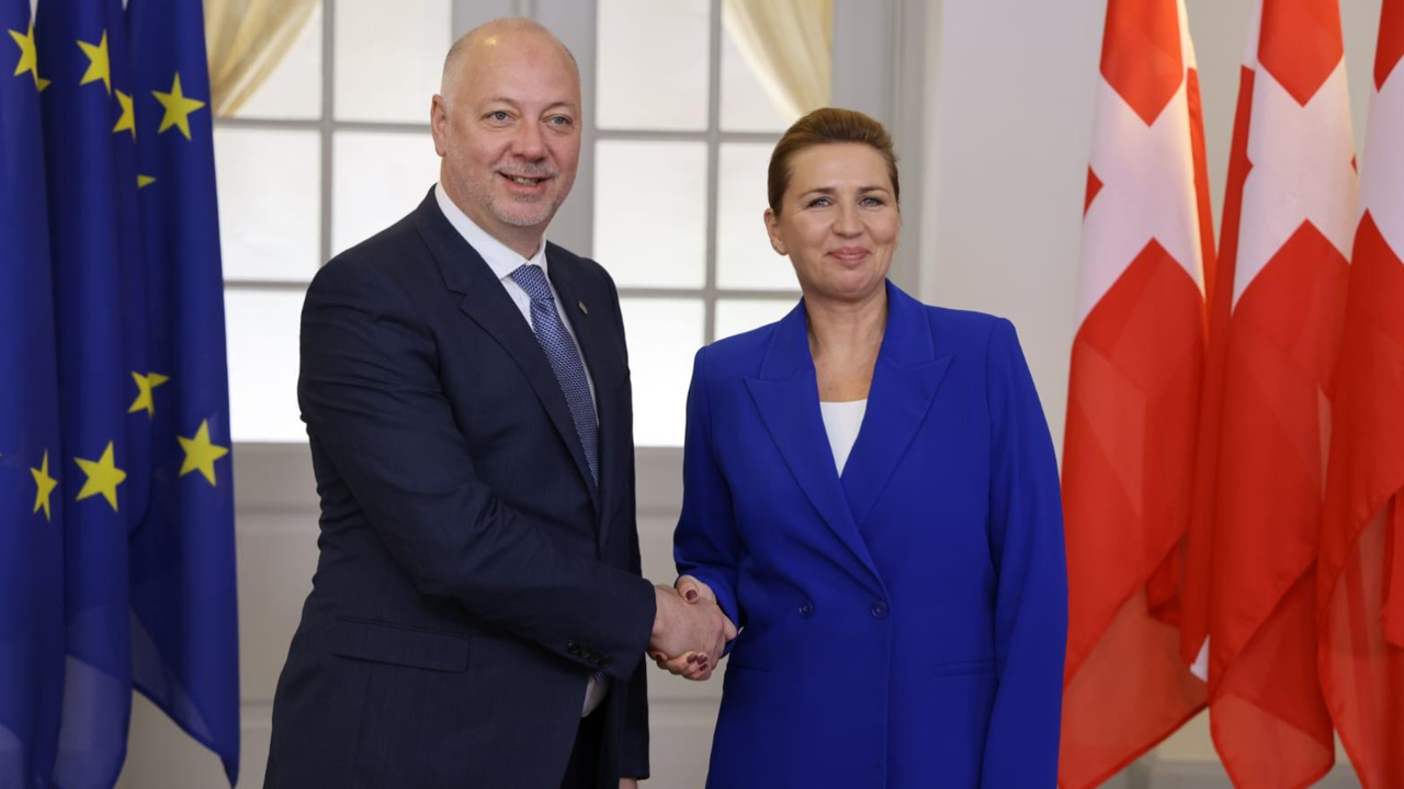 Премиерът Желязков пристигна за началото на Неформалната среща на Европейския съвет в Копенхаген