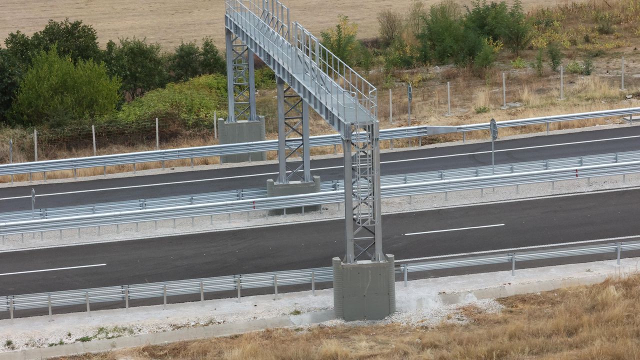 Въвеждат временна организация на движението на АМ “Хемус” в Софийска област