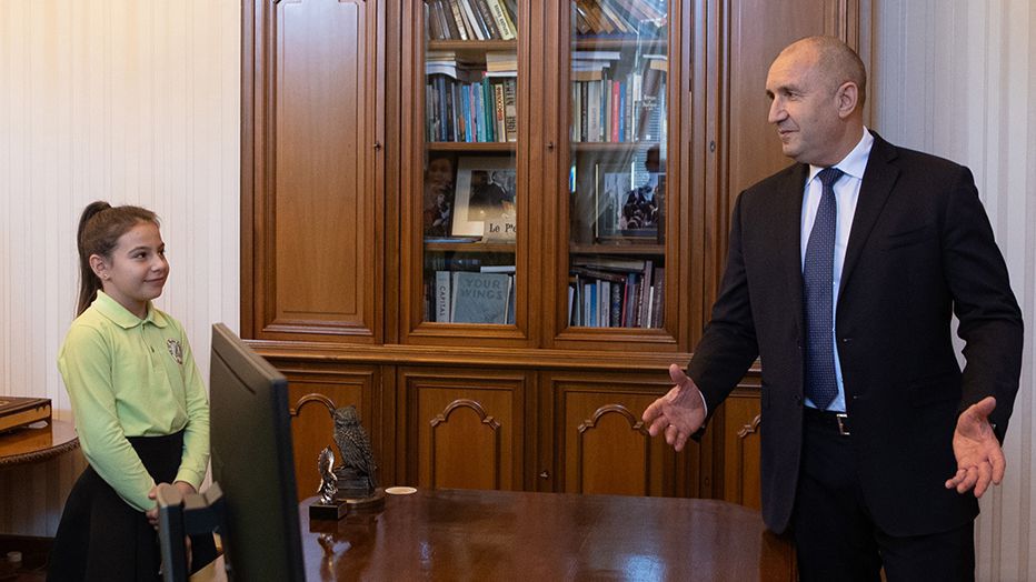 Румен Радев: Подобно на нашите възрожденци само с традициите и родолюбието можем да търсим заедно мястото на България в модерния свят