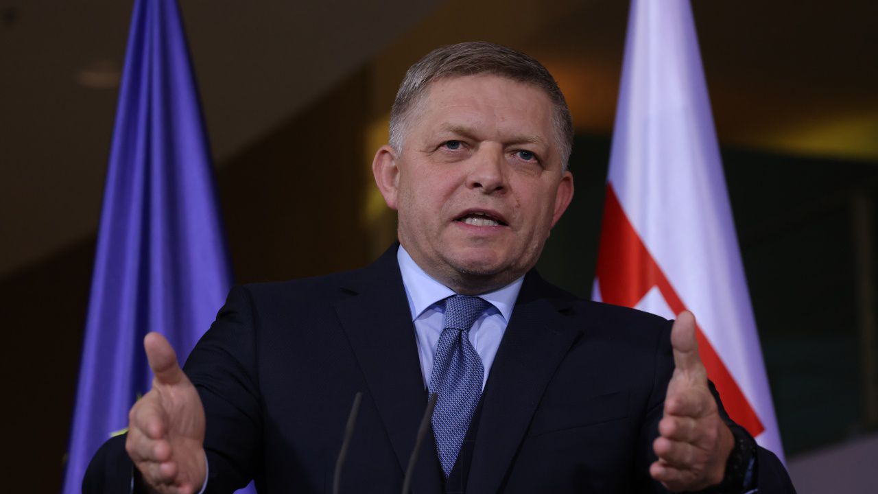 Словашкият премиер Роберт Фицо ще посети Москва