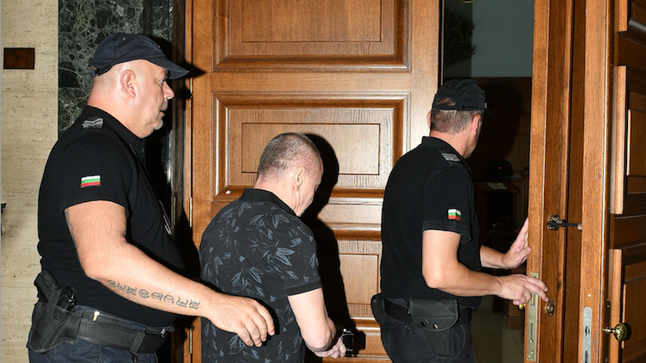 Съдът остави в ареста Марин Димитров, задържан при акция в митниците