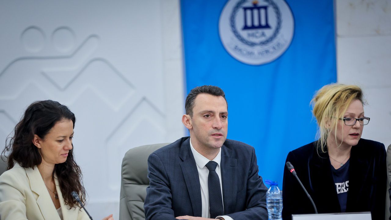 Министър Пешев участва в дискусия за изкуствения интелект в спорта