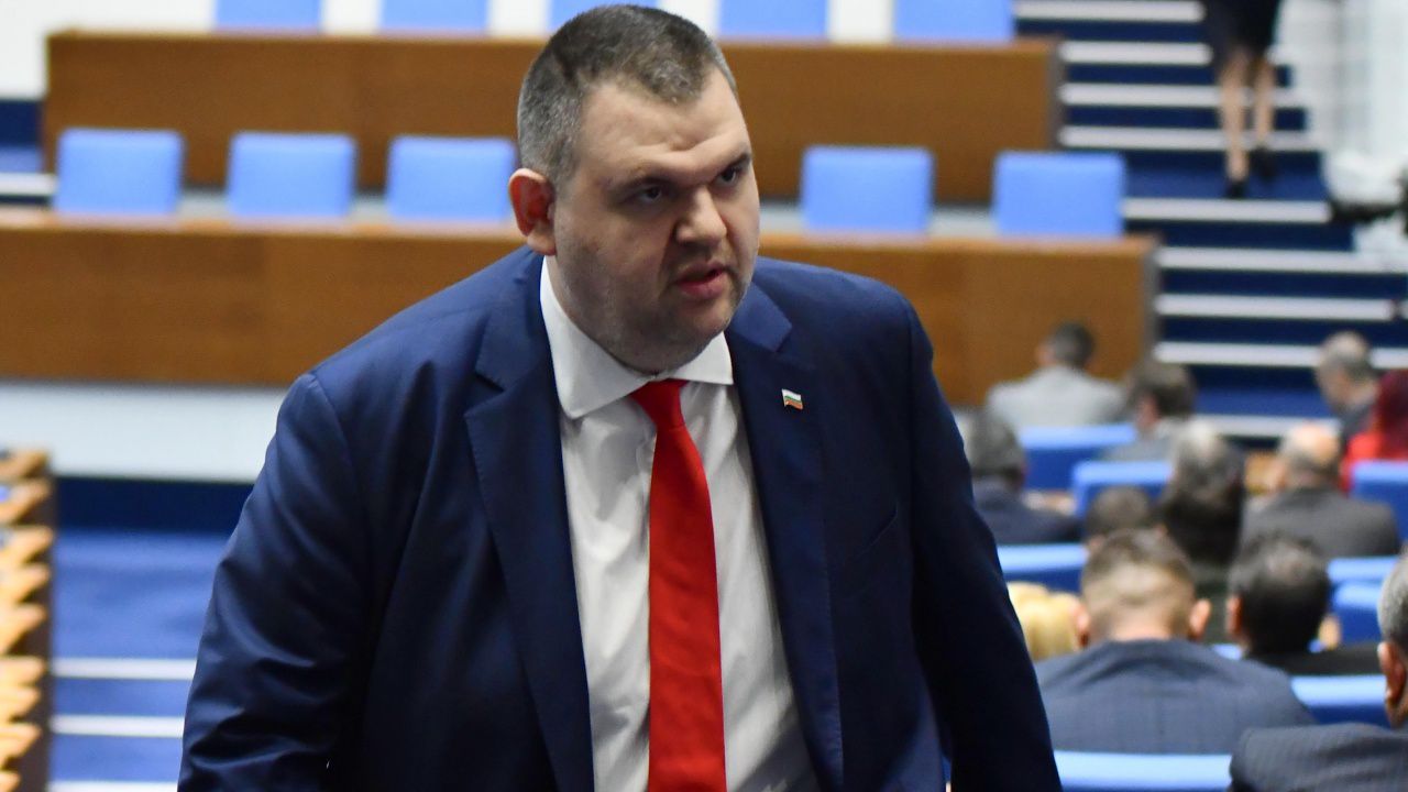 Пеевски: "Лукойл" излиза в ремонт - ще има ли достатъчно горива на пазара?