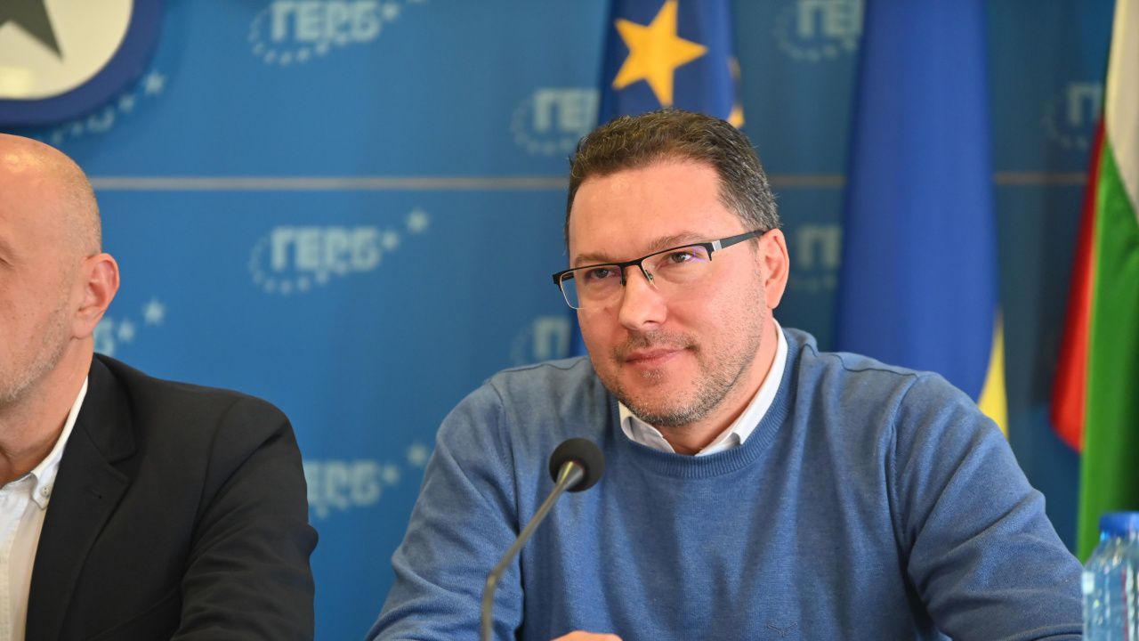 Митов, ГЕРБ: Подкрепата за Атанасов е свързана с подкрепа за Борисов за премиер