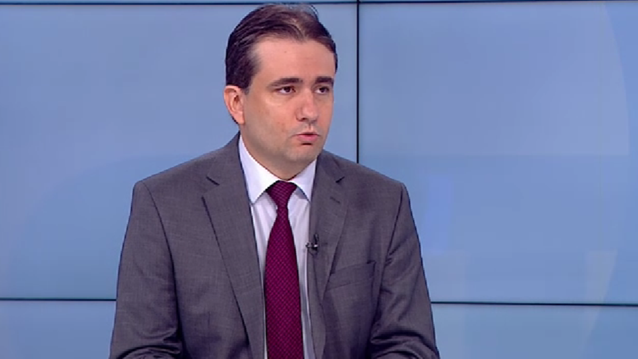 Божанов: Депутат от ДПС-Пеевски често е посещавал Антон Славчев, може да говорим за политическо влияние