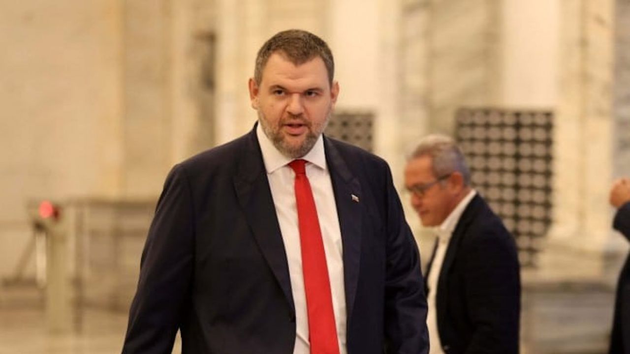 Пеевски: Бройте ме, ако искате българин, турчин или ром, но няма да се откажа да защитавам нашите избиратели