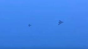 Китай изненада САЩ – пусна в полет стелт самолет, за който Пентагонът предполагаше, че няма да е готов още 10 години