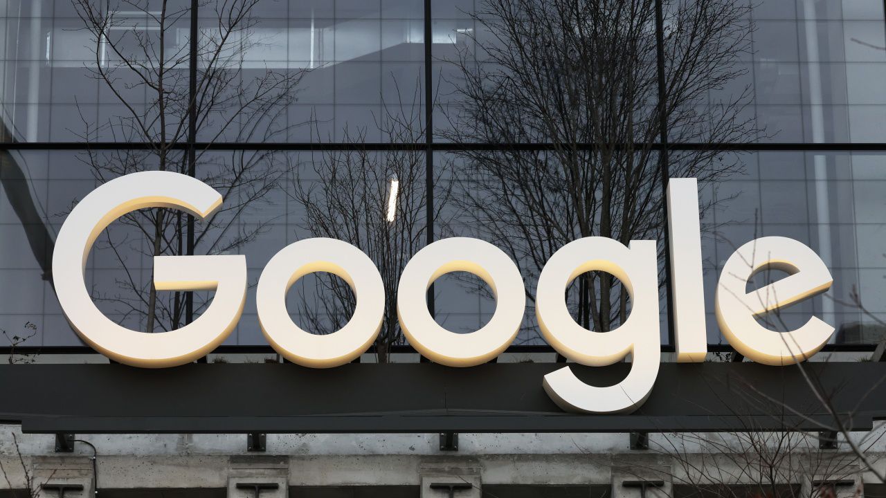 Невъзможната за плащане глоба на Google в Русия стана още по-голяма – 2,8 дуодецилиона рубли