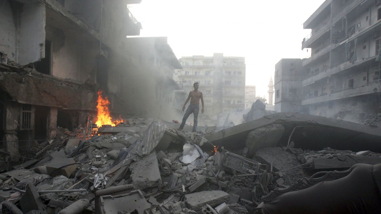 Най-малко 24 души бяха убити при израелски въздушни удари в Североизточен Ливан