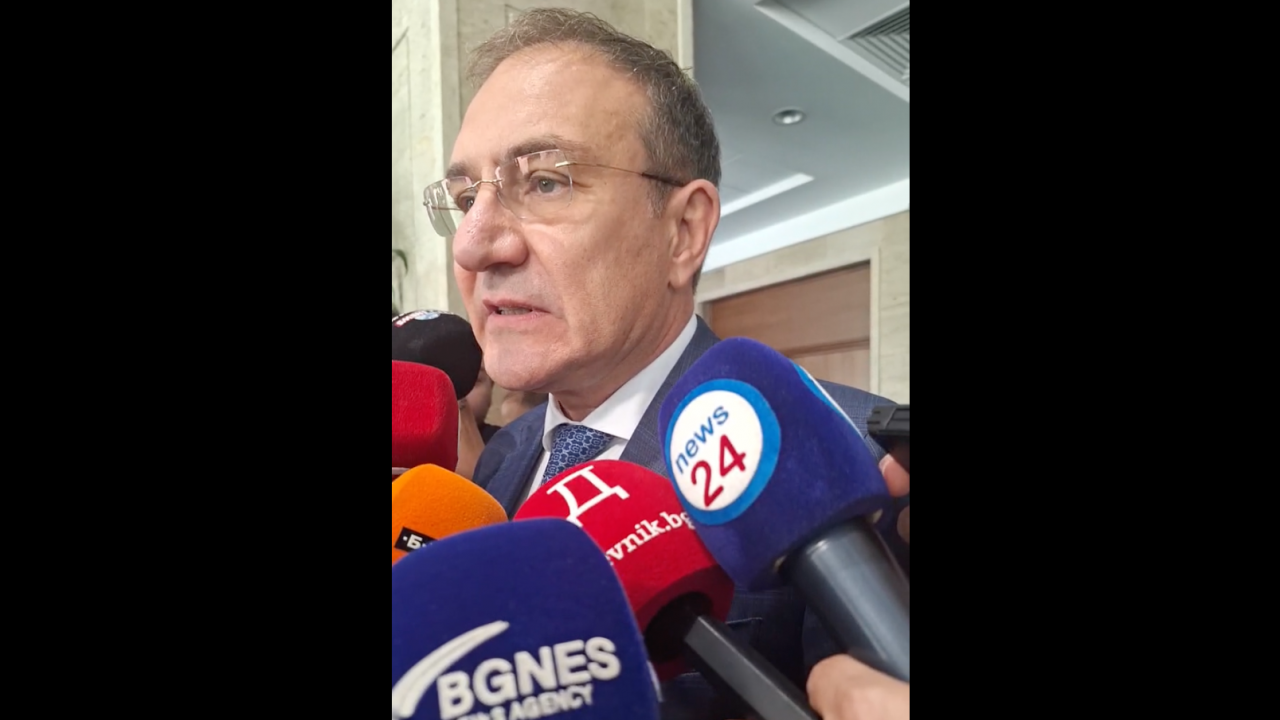 Гуцанов за след изборите: Възможният вариант е да има "сборен кабинет"