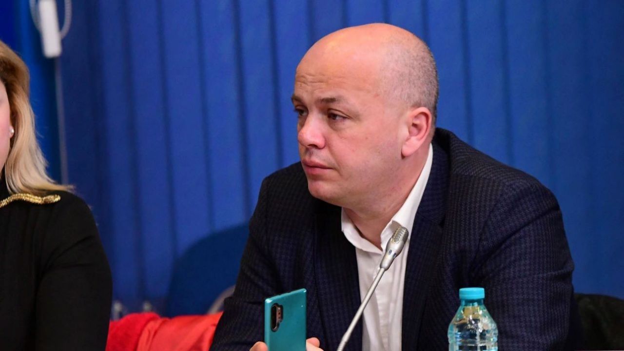 Александър Симов: Телевизията е антисоциологическа - тя рядко има истински досег с реалността