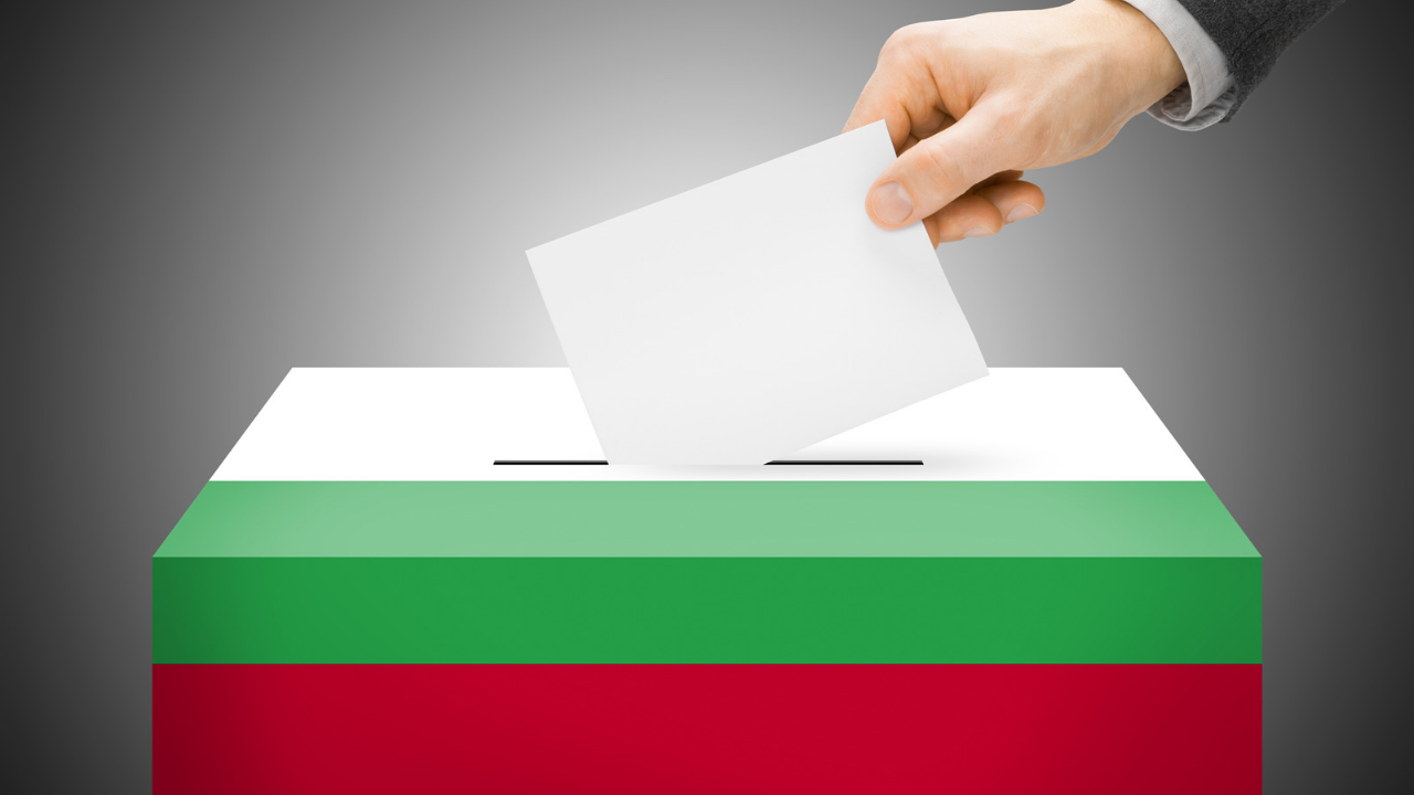 Продължават срещите около организацията на предсрочните избори през октомври