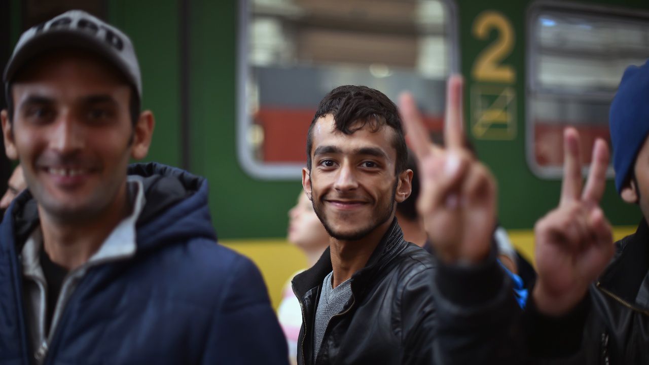 Унгария заплаши да залее Брюксел с нелегални мигранти