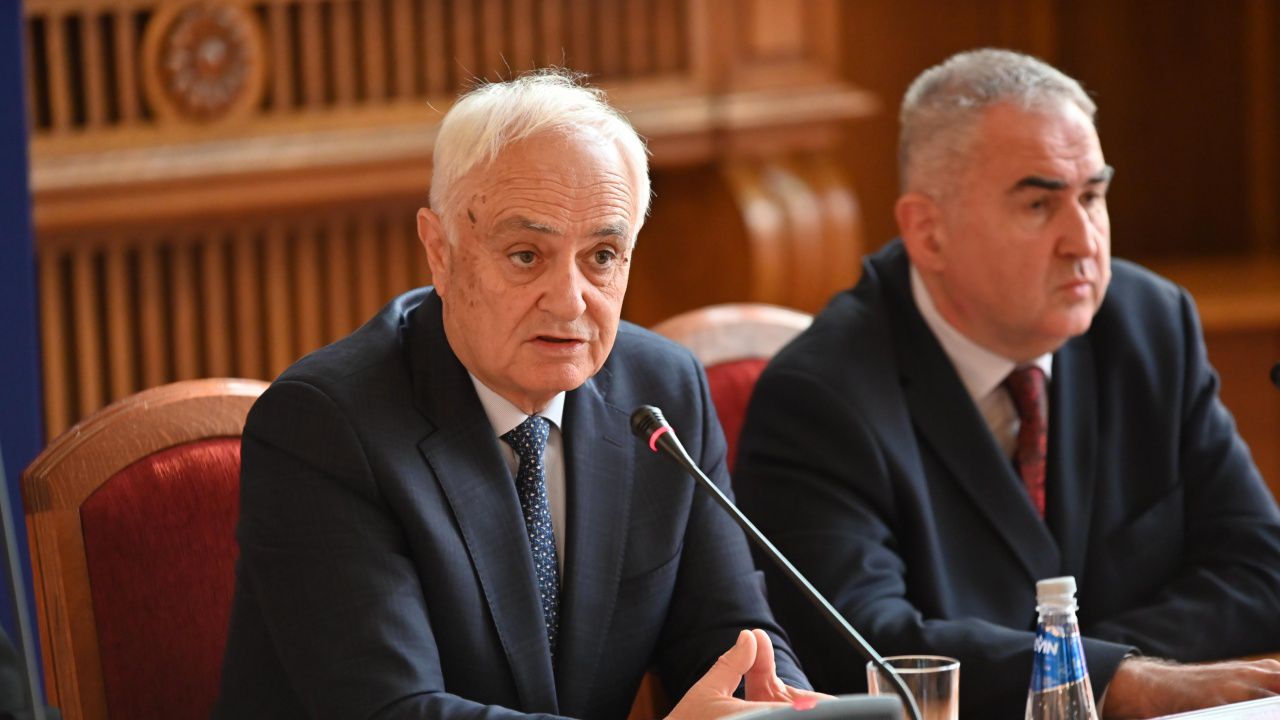 Атанас Запрянов ще участва в среща на министрите на отбраната на страните членки на НАТО