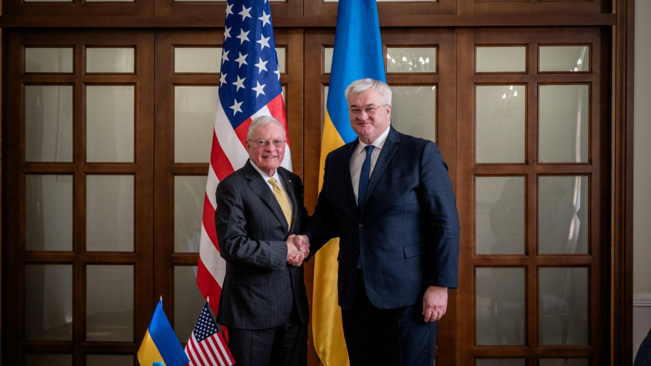 Украинският външен министър е обсъдил с Кийт Келог постигането на „всеобхватен, справедлив и траен мир“