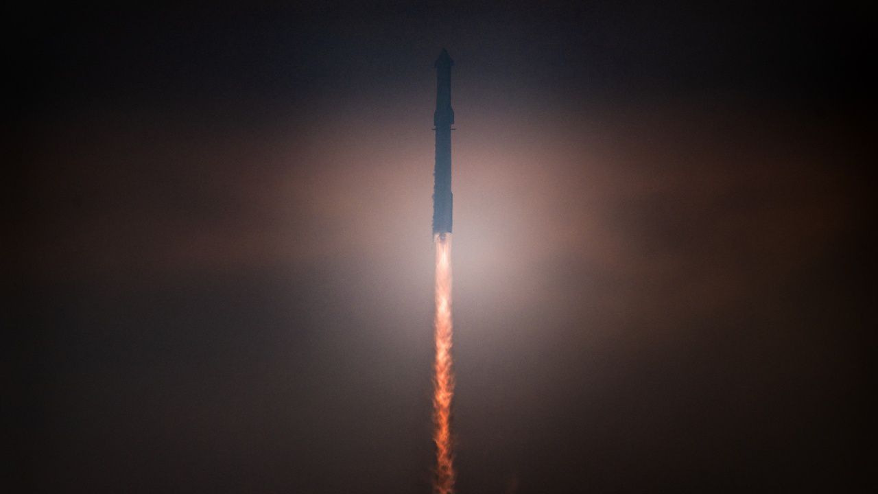 SpaceX получи разрешение да изстреля Starship за седми път