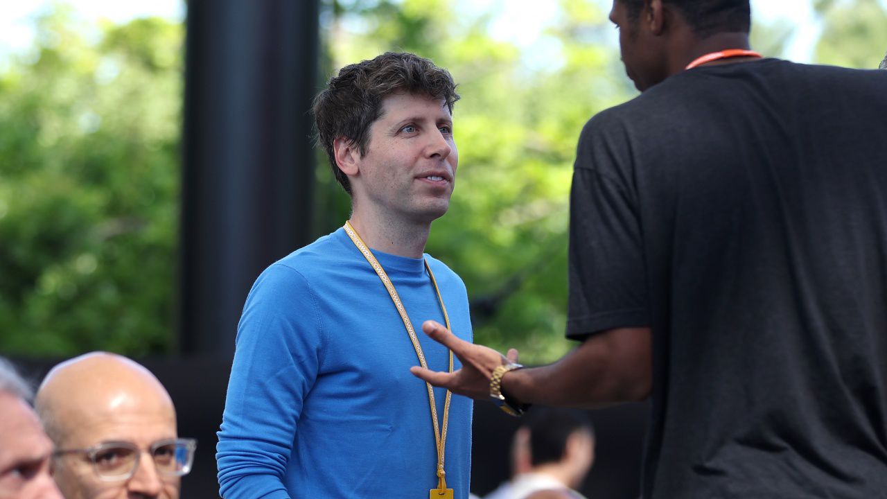 Разследват схемата на Сам Алтман за дигитална идентификация