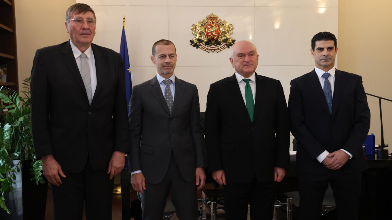 Премиерът Главчев се срещна с президентите на УЕФА и на БФС Александър Чеферин и Георги Иванов