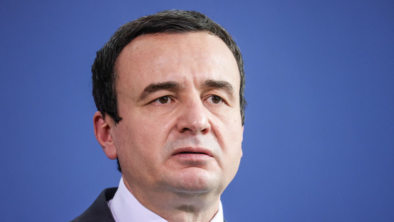 Партията на премиера Албин Курти печели изборите в Косово, сочат първите данни от екзитпола
