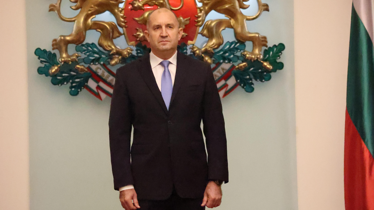 Румен Радев ще се срещне с младежи от олимпийските отбори по природни науки