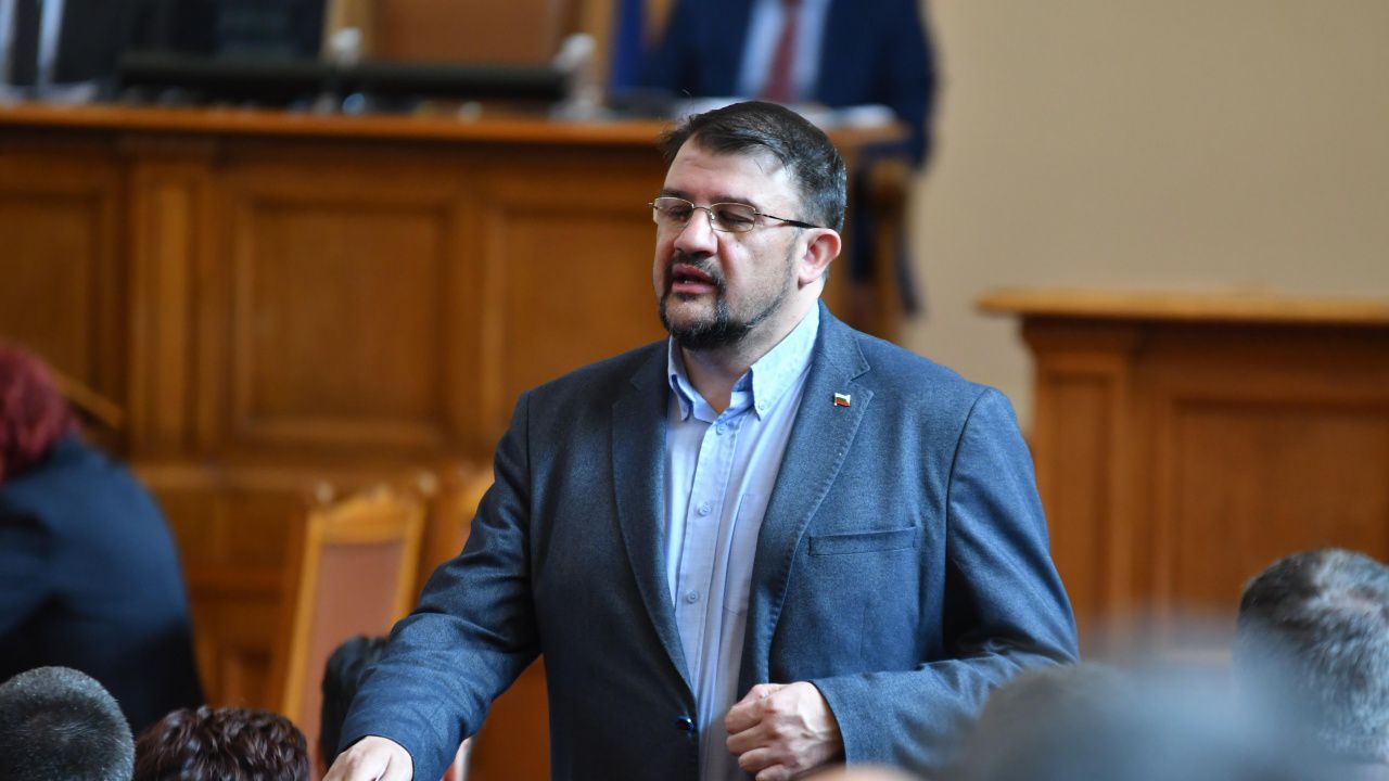 Изхвърлиха партията на Настимир Ананиев от ПП-ДБ