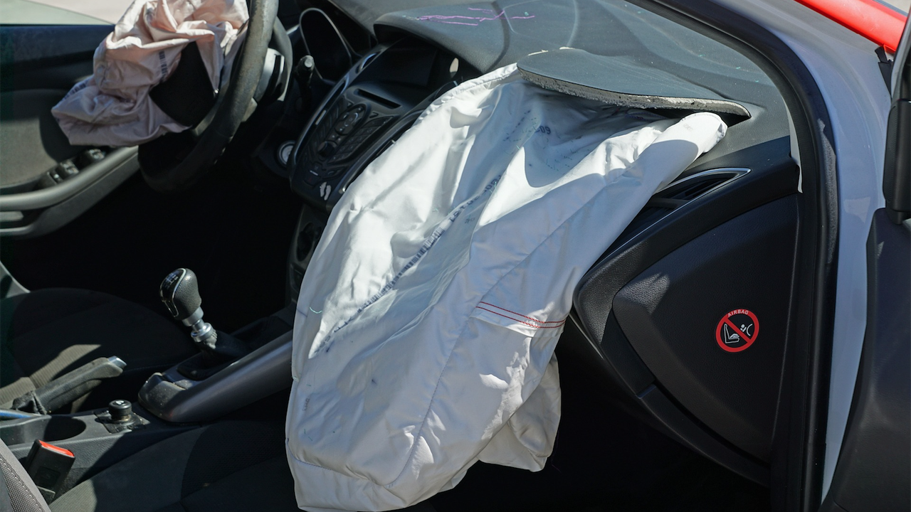 През изминалото денонощие на територията на страната са станали 30