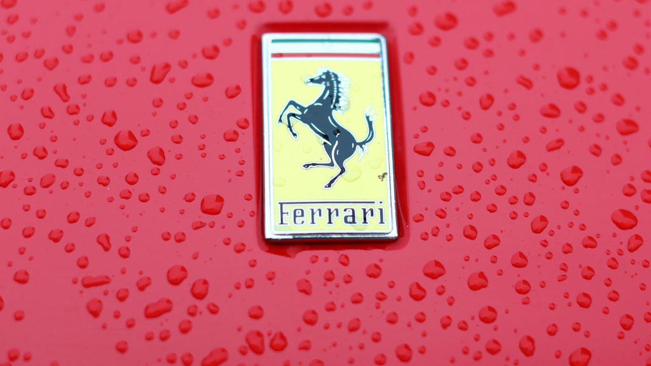 "Ферари" си връща правата върху марката "Тестароса" след дело в Общия съд на ЕС