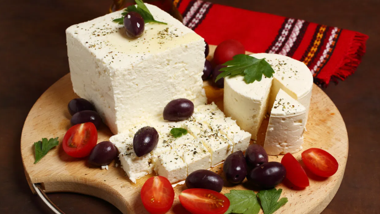 Защо фалшивото сирене става все по-предпочитано на пазара?