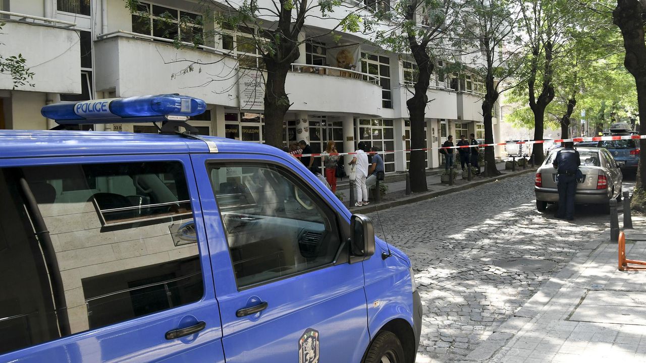 Неописуема трагедия потресе . Дете от града е сложило край