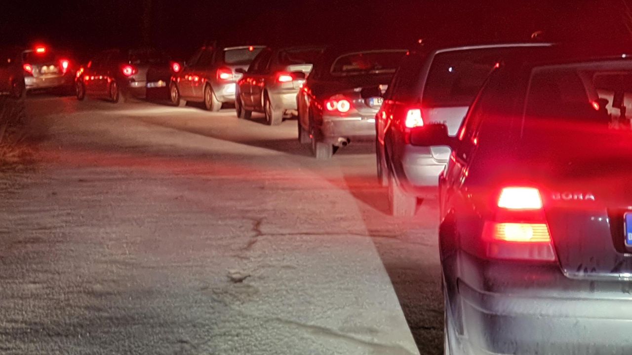 АПИ: Движението през прохода Петрохан е временно ограничено и в двете посоки