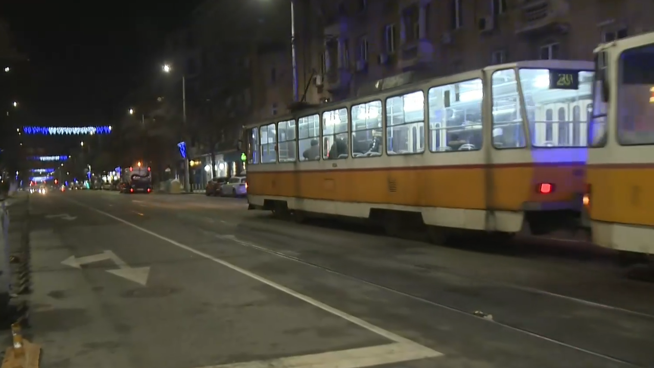 На кръстовището на бул. Дондуков и бул. Васил Левски в