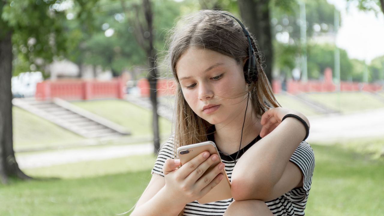 Нашите деца са уязвими в пространство, в което никога не