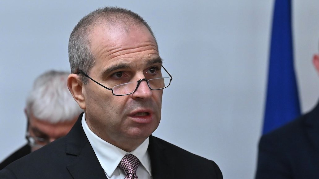 По думите на Караджов опитите на държавата да развие летището